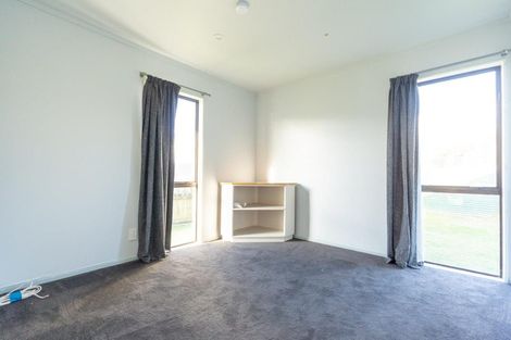 Photo of property in 56 Geraldine Crescent, Cloverlea, Palmerston North, 4412