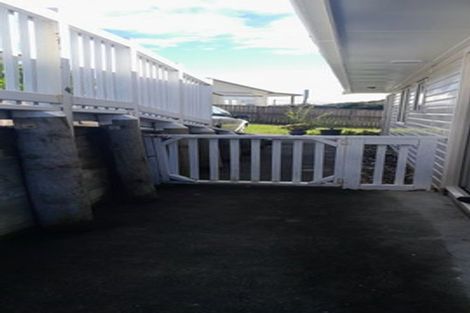 Photo of property in 4 Cable Bay Block Road, Cable Bay, 0420