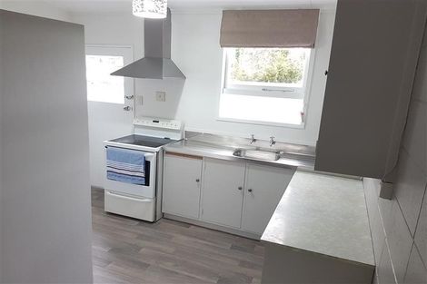 Photo of property in 10 Clendon Court, Roslyn, Palmerston North, 4414