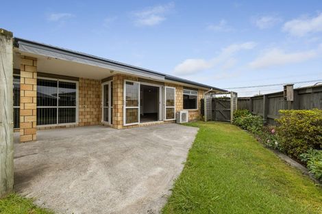 Photo of property in 379 Carrington Street, Upper Vogeltown, New Plymouth, 4310