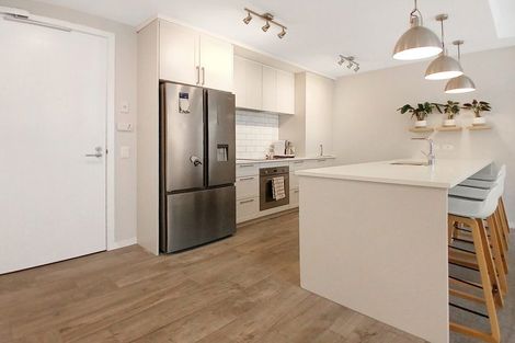 Photo of property in 132 Eaves Bush Parade, Orewa, 0931