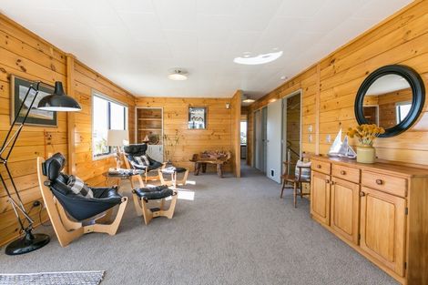 Photo of property in 91 Harper Road, Waimarama, Havelock North, 4294