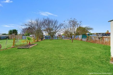 Photo of property in 21 Robert Street, Marton, 4710