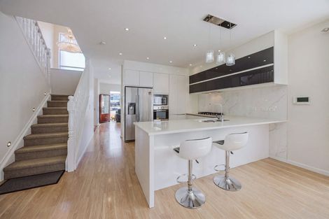 Photo of property in 10 Helianthus Avenue, Flat Bush, Auckland, 2019