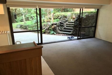 Photo of property in 4 Freshney Place, Hillpark, Auckland, 2102