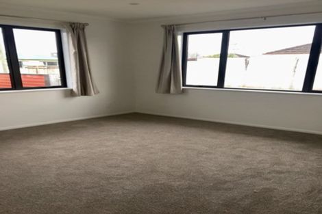 Photo of property in 206 Russell Road, Manurewa, Auckland, 2102