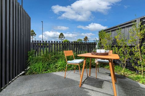 Photo of property in 165 Millwater Parkway, Silverdale, 0932