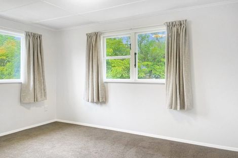 Photo of property in 31 Pinehaven Road, Pinehaven, Upper Hutt, 5019