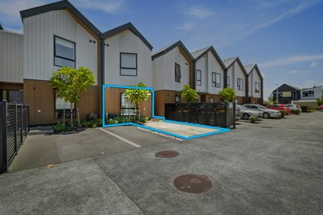 Photo of property in 9/117 Buckley Avenue, Hobsonville, Auckland, 0616