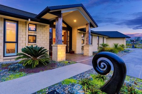 Photo of property in 13 Oak Valley Road, Dairy Flat, Albany, 0792