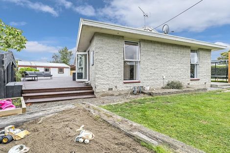 Photo of property in 4 Adelaide Street, Kirwee, Darfield, 7571