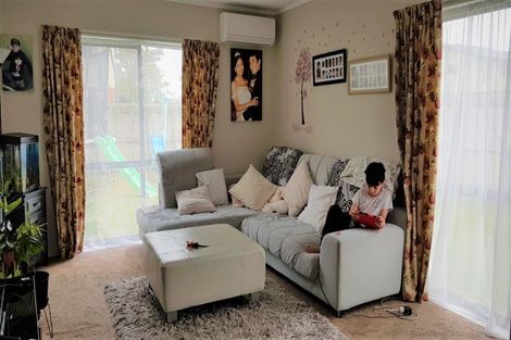 Photo of property in 20 Kora Avenue, Ranui, Auckland, 0612