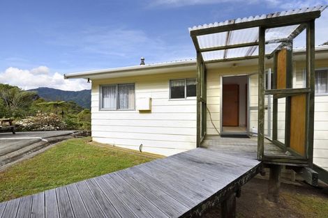 Photo of property in 30 Hope Drive, Okiwi Bay, 7193