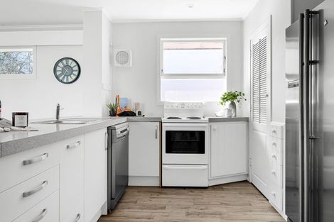 Photo of property in 25 Pulham Crescent, Queenwood, Hamilton, 3210