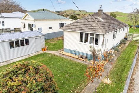 Photo of property in 40 Alfredton Road, Eketahuna, 4900