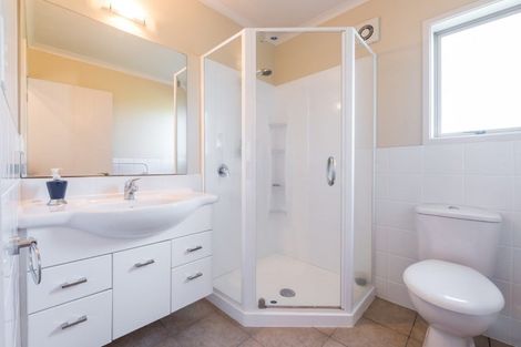 Photo of property in 92 Cambridge Road, Hillcrest, Hamilton, 3216