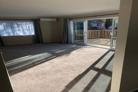 Photo of property in 15 Babington Place, Torbay, Auckland, 0630