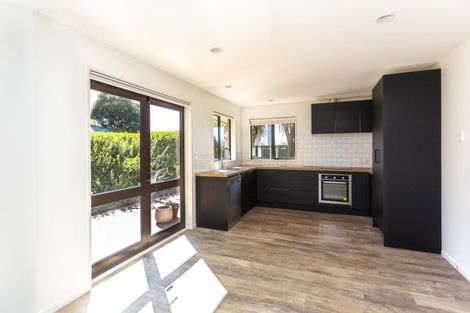 Photo of property in 51b Middleton Road, Upper Riccarton, Christchurch, 8041