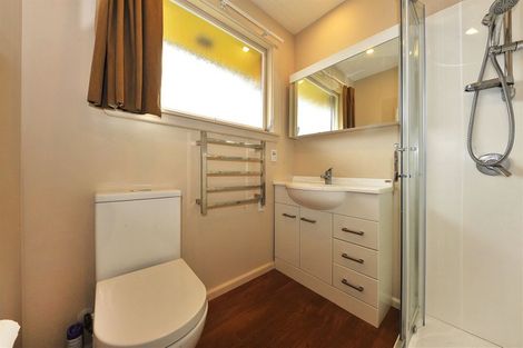 Photo of property in 6 Bucknell Street, Sockburn, Christchurch, 8042