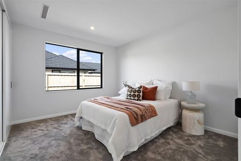 Photo of property in 4 Frank Ernest Crescent, Prebbleton, 7604