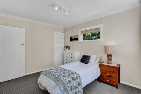 Photo of property in 38 Lawry Street, Blagdon, New Plymouth, 4310