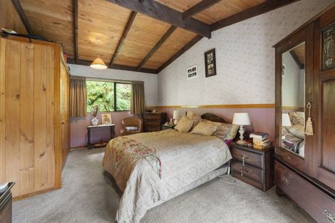 Photo of property in 298 Moores Valley Road, Wainuiomata, 5373