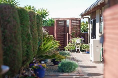 Photo of property in 7 Central Park, Paraparaumu Beach, Paraparaumu, 5032