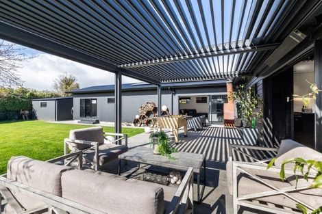 Photo of property in 23 Lucknow Road, Havelock North, 4130