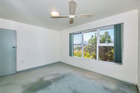 Photo of property in 8 Long Bay Drive, Torbay, Auckland, 0630