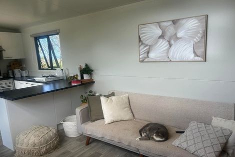 Photo of property in 227 Hillcrest Road, Wainui, 0931