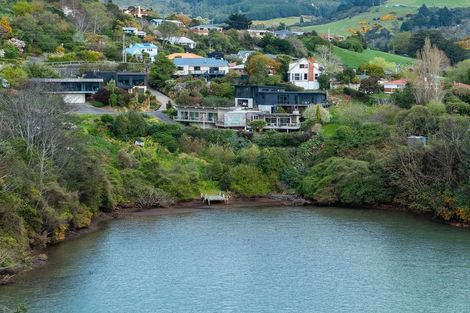 Photo of property in 7 Cove Street, Roseneath, Port Chalmers, 9023