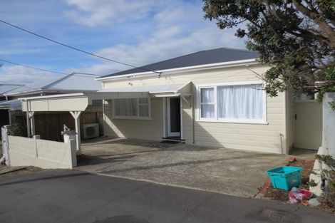 Photo of property in 14 Yale Road, Mount Cook, Wellington, 6021