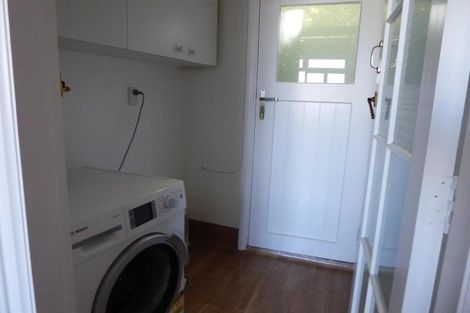 Photo of property in 35 Central Terrace, Kelburn, Wellington, 6012