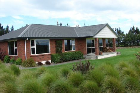 Photo of property in 217 Tussock Creek Grove Bush Road, Grove Bush, Invercargill, 9872
