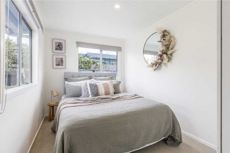 Photo of property in 122a The Circle, Manly, Whangaparaoa, 0930