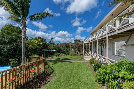 Photo of property in 59 Spence Road, Henderson, Auckland, 0612