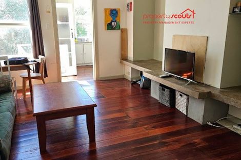 Photo of property in 99 Wallace Street, Mount Cook, Wellington, 6021