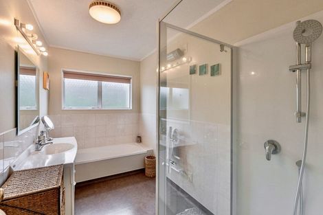 Photo of property in 4g Cedar Drive, Paraparaumu Beach, Paraparaumu, 5032