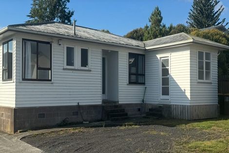 Photo of property in 277 Park Estate Road, Rosehill, Papakura, 2113
