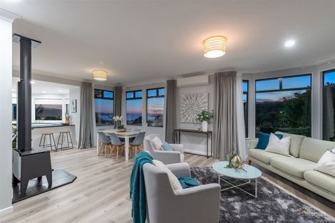 Photo of property in 12a Pekanga Road, Normandale, Lower Hutt, 5010