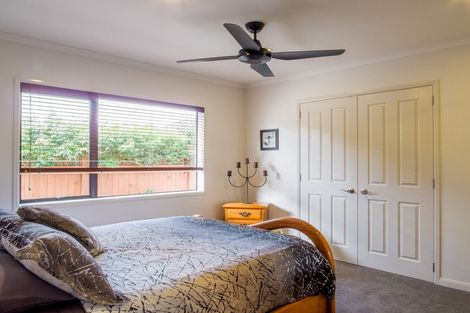 Photo of property in 2 Ohuirehe Road, Coastlands, Whakatane, 3120