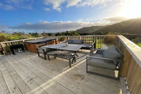 Photo of property in 289 Heatley Road, Whakapirau, 0583