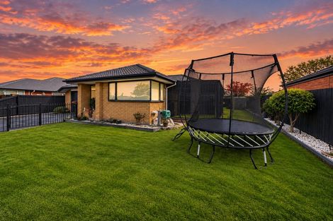 Photo of property in 1/54 Bella Rosa Drive, Hei Hei, Christchurch, 8042