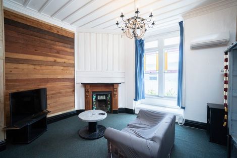 Photo of property in 35 Waldegrave Street, Palmerston North, 4410