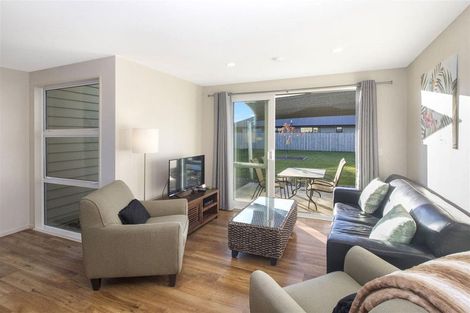 Photo of property in 1 Pemberton Drive, Amberley, 7410