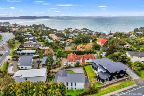 Photo of property in 2d Vipond Road, Stanmore Bay, Whangaparaoa, 0932
