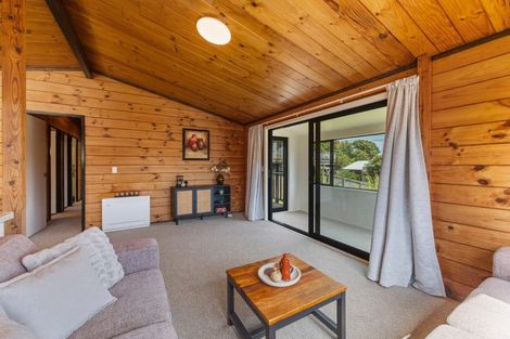 Photo of property in 25 Herekawe Drive, Spotswood, New Plymouth, 4310