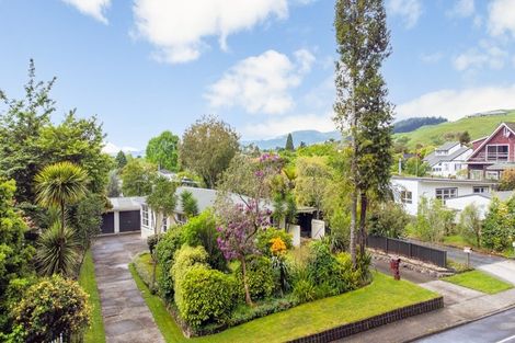 Photo of property in 122 Tarawera Road, Lynmore, Rotorua, 3010
