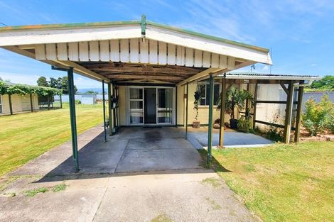 Photo of property in 374 Abel Tasman Drive, Motupipi, Takaka, 7183