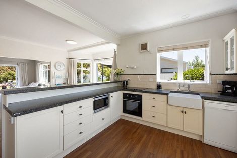 Photo of property in 46 Maclean Street, Cambridge, 3434